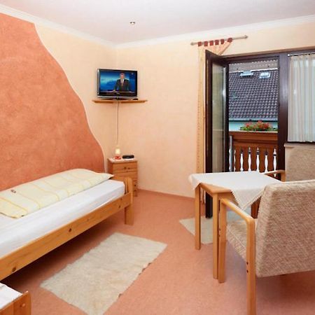 Hotel Garni Assion Birgel エクステリア 写真