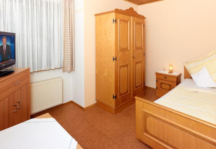 Hotel Garni Assion Birgel エクステリア 写真